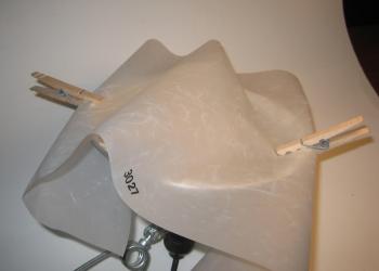 <center>leave a little space between the bulb and the diffusion gel</center>