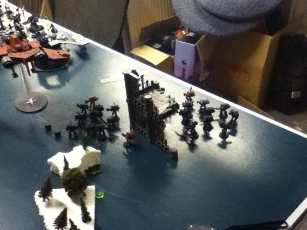 Assualt Marines flanking around