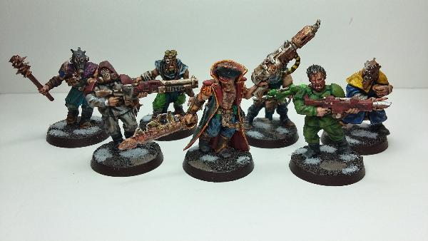 [Thumb - Chaos Commissar and Cultists.jpg]