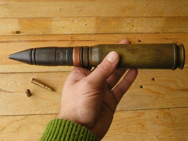 [Thumb - Soviet-aircraft-cannon-NR-30_BR-shell_5.jpg]