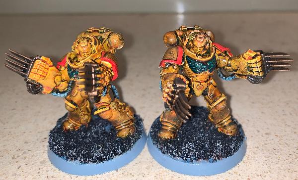 [Thumb - Imperial Fist Heavy Intercessors with Lightning Claws and Thunder hammers FINISHED pic 05.JPG]